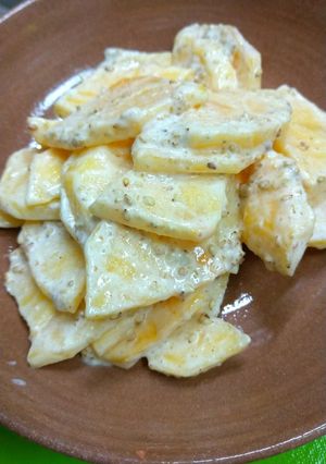 柿でおつまみ!胡麻マヨネーズ和え-レシピのメイン写真