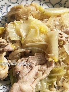 豚肉と白菜、キノコの炒め物-レシピのメイン写真