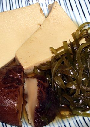 高野豆腐の煮物-レシピのメイン写真
