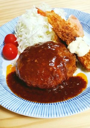 お手軽！ふわふわハンバーグ・デミグラス風-レシピのメイン写真