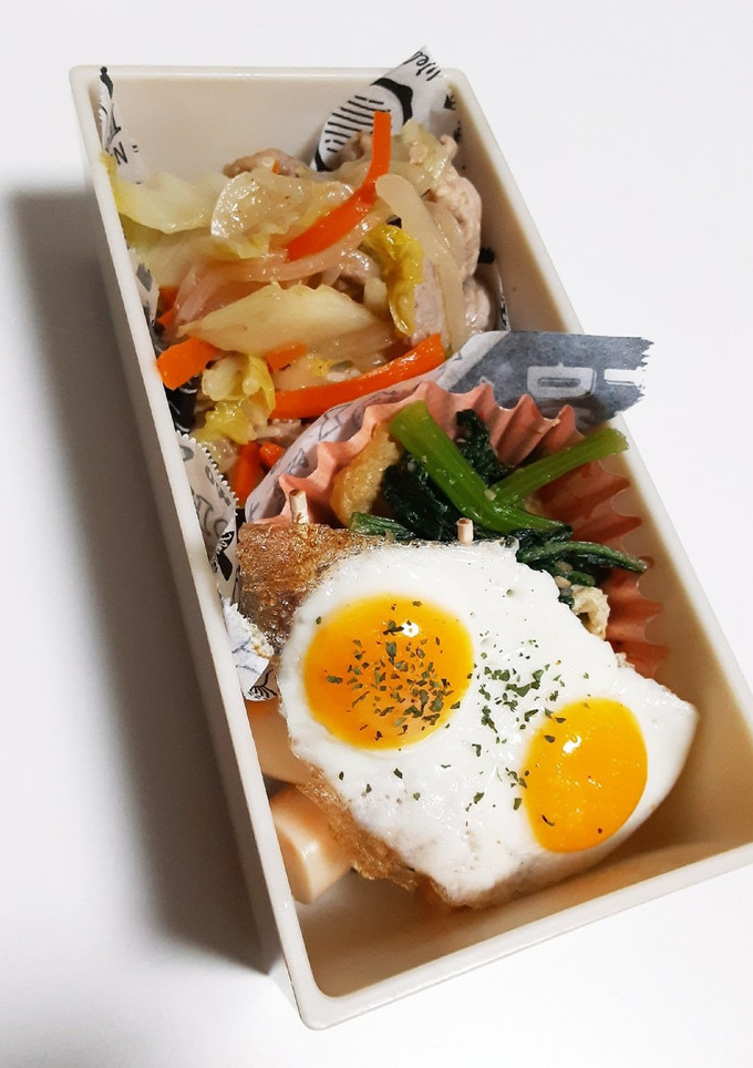 可愛い!うずらの卵の目玉焼き-レシピのメイン写真