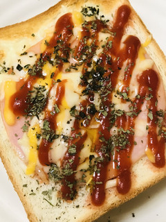 Wチーズ&ハムのケチャップトースト-レシピのメイン写真