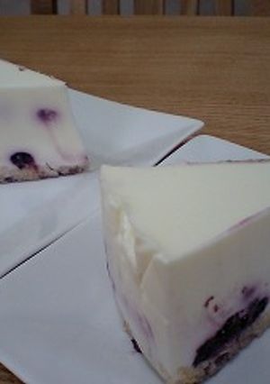 ブルーベーリーinヨーグルトケーキ-レシピのメイン写真