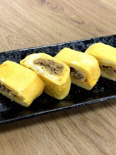 鶏そぼろ入り卵焼き-レシピのメイン写真