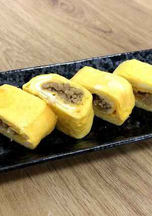 鶏そぼろ入り卵焼き-レシピのメイン写真