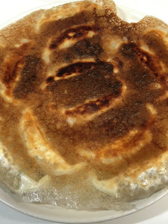 お花風焼き餃子(冷凍餃子の王将使用)-レシピのメイン写真
