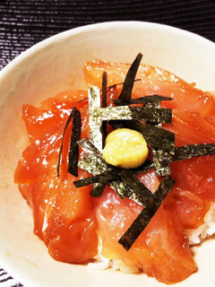 ビンチョウマグロの漬け丼-レシピのメイン写真