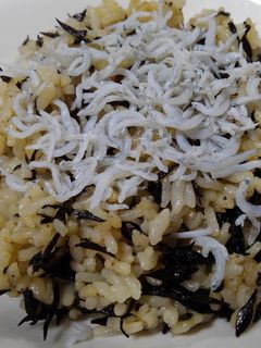 レクチンフリーひじきの炊き込みご飯-レシピのメイン写真