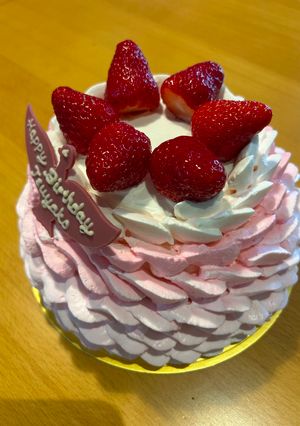 妻の誕生日ケーキ 2025-レシピのメイン写真