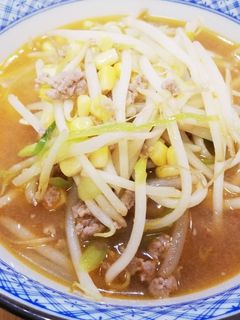 ピリ辛もやし味噌ラーメン-レシピのメイン写真