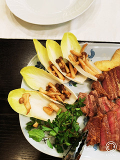 簡単^ ^しめじのバター炒めチコリ乗せ-レシピのメイン写真
