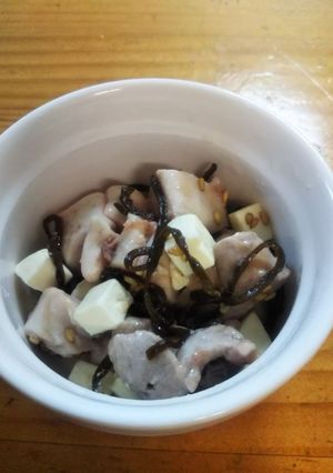 鮭白子のクリチ塩昆布あえ-レシピのメイン写真