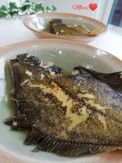 フライパンで簡単!黄金カレイの煮付け-レシピのメイン写真