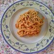 リコッタチーズナッツトマトソースのパスタ