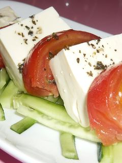 お豆腐でカプレーゼ風サラダ-レシピのメイン写真