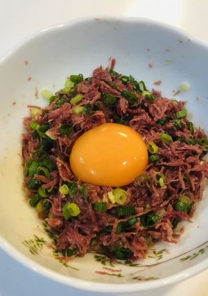 簡単おつまみコンビーフユッケ風-レシピのメイン写真