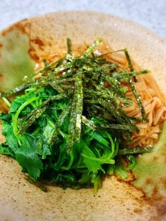 簡単お手軽♪三つ葉となめたけの小鉢-レシピのメイン写真