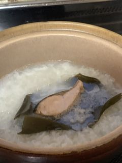 しょっぱいシャケだから美味い!鮭粥-レシピのメイン写真