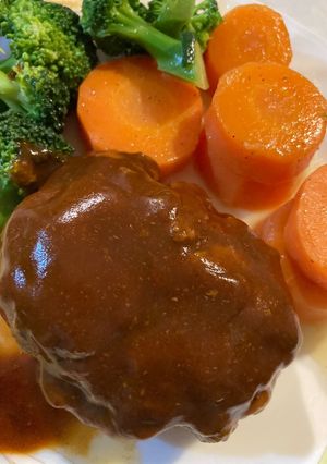 ふっくらジューシーハンバーグ-レシピのメイン写真