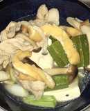 豚バラ肉とオクラと豆腐の梅肉煮
