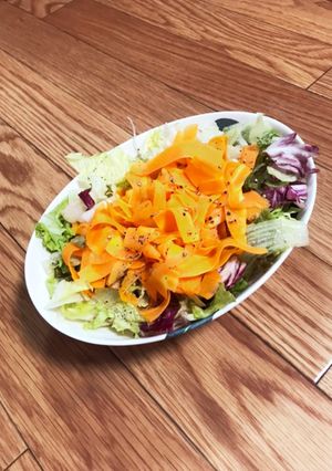 ヒラヒラにんじんサラダ！-レシピのメイン写真