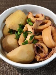 イカと里芋のほうじ茶煮☆煮物-レシピのメイン写真