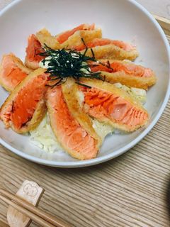 サーモンのレアカツ丼-レシピのメイン写真