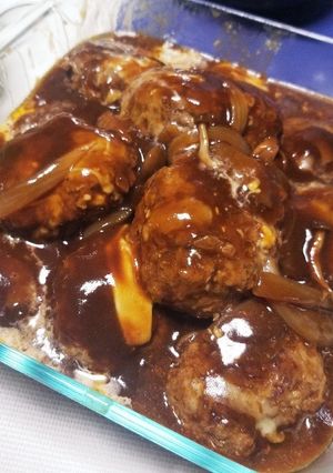 シチューのルーで簡単☆煮込みハンバーグ-レシピのメイン写真