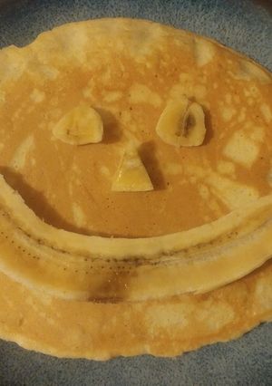 バナナでスマイルマーク？バナナパンケーキ-レシピのメイン写真