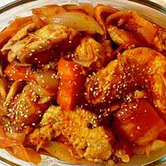 รูปของ 鶏肉のコチュジャン煮