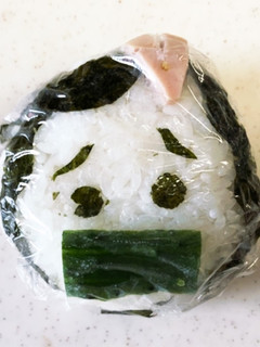 鬼滅の刃・ねずこ風おにぎり-レシピのメイン写真