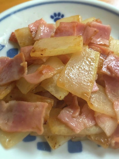 大根とベーコンのバター醤油炒め-レシピのメイン写真