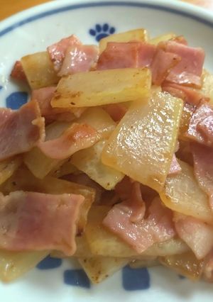 大根とベーコンのバター醤油炒め-レシピのメイン写真