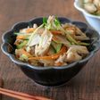 液体塩こうじで鶏ささみと野菜の彩りサラダ