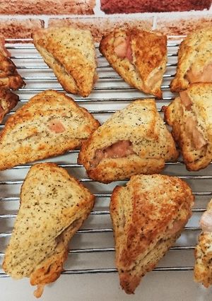 紅茶とりんごの甘煮のスコーン-レシピのメイン写真