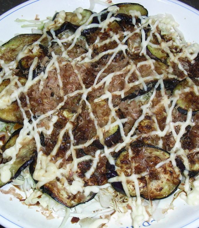 焼くだけ☆茄子のバターソテーキャベツ添え by mightymax