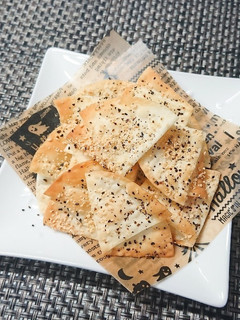 揚げない☆餃子の皮おつまみチップス-レシピのメイン写真