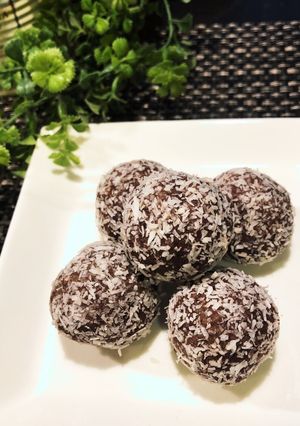KETO☆ココナッツトリュフ-レシピのメイン写真