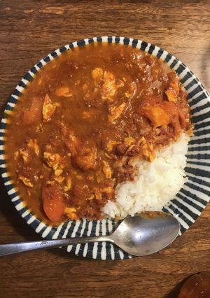 簡単たまごトマトカレー 家事ヤロウ参考-レシピのメイン写真