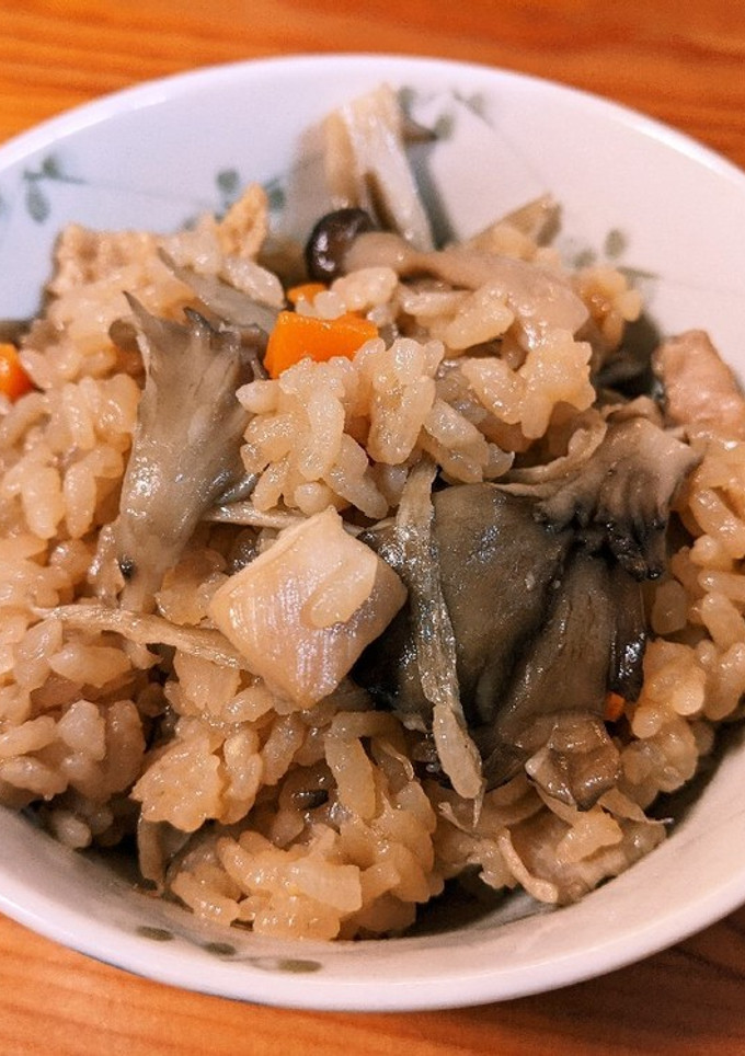 実家の炊き込みご飯-レシピのメイン写真