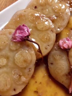 桜香るれんこんのもち米詰め甘煮-レシピのメイン写真
