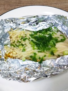 超簡単!えのきだけのさっぱりホイル焼き-レシピのメイン写真