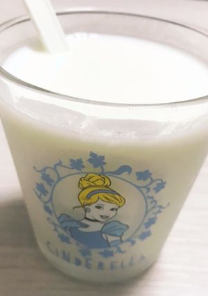 混ぜるだけ簡単！ラッシーの作り方-レシピのメイン写真