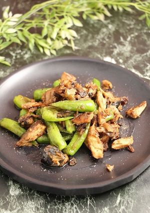 中性脂肪対策！鯖とシシトウの七味醤油炒め-レシピのメイン写真