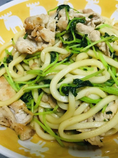 絶品♡豚肉と豆苗の焼うどん-レシピのメイン写真