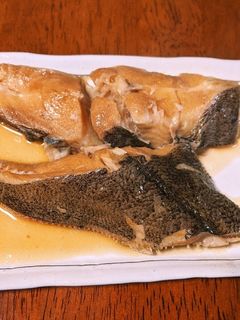 ほっといたら出来るカレイの煮付け-レシピのメイン写真