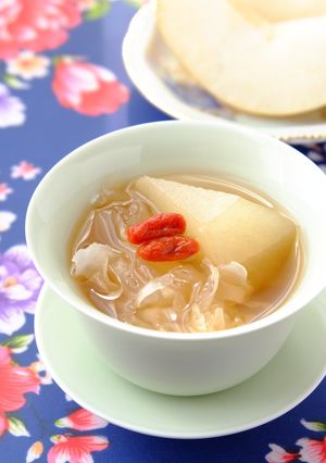 〈くらし薬膳〉梨と白木耳のシロップ煮-レシピのメイン写真