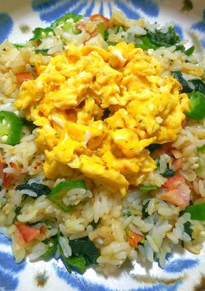冷凍野菜のお手軽炒飯◎余り物でもウマシ！-レシピのメイン写真
