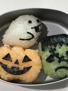 簡単ハロウィン可愛いキャラクターおにぎり-レシピのメイン写真