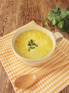 材料4つ★レトルトお粥でコンポタリゾット-レシピのメイン写真